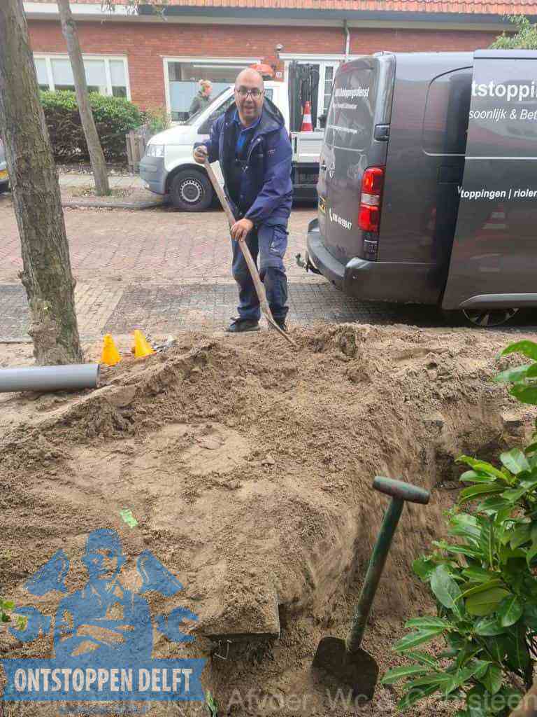 Riool ontstoppen Delft graven