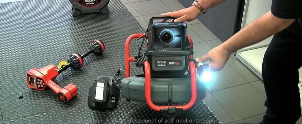 Professioneel of zelf riool ontstoppen in Delft?